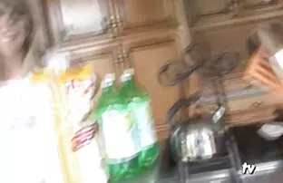 XXX مشاعره بزرگ در بین شکلات آغشته به دانلود رایگان فیلم کوتاه سکسی شکلات