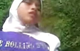 XXX آلت تناسلی مرد منحرف دانلود فیلم کوتاه پورن در حالی که بند نازک جلوی او در الاغ است