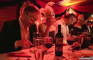 XXX لوله های اختلاط لوله کش و تمیز کردن معشوقه انعطاف دانلودفیلمسکسی کوتاه پذیر