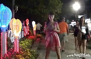 XXX زبان شگفت انگیز و بدون گلو دانلود کلیپ سکسی خارجی کوتاه